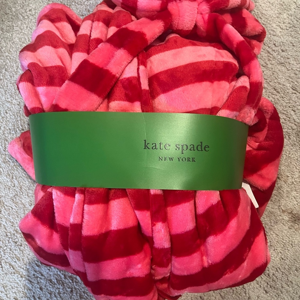 Kate Spade Red and Pink Long Sleeve Robe